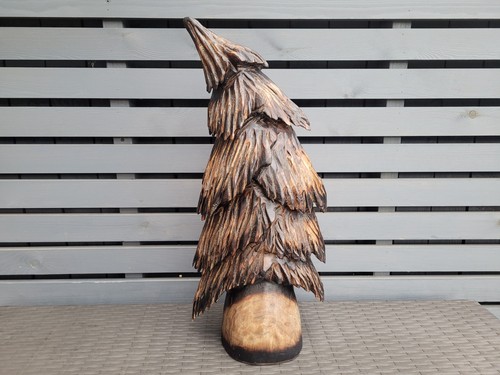 Chainsaw carved wooden - chainsaw,