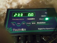 Hydroponics Evolution digital temperature fan speed controller