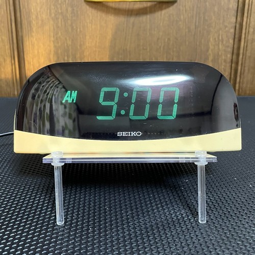 Seiko digital alarm clock - seiko,