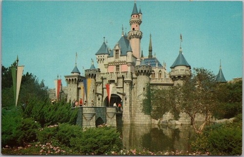 Vintage 1950s disneyland - vintage,