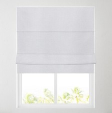 Soft Textured Ara White Roman