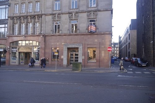 Photo 6x4 former bank - 6x4,