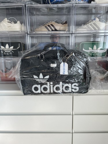Adidas peter black sports - "peter,