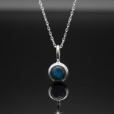 925 Sterling Silver Cabochon Natural Labradorite Gemstone Ladies Pendant