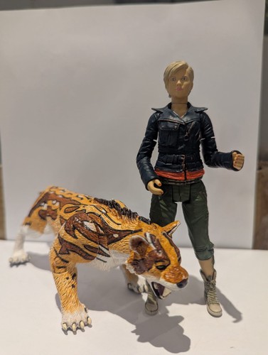 Primeval abby maitland - maitland, sabre