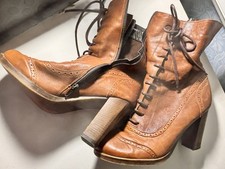 Jones Brown Leather Lace up