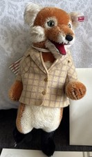 STEIFF EAN 007071 Fox Ice Skater Limited Edition New & Boxed