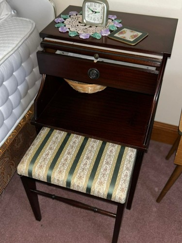 Chippy mahogany telephone seat - telephone,