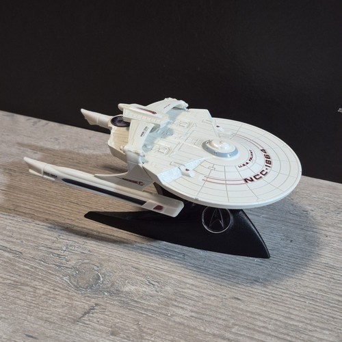 Hot wheels star trek uss - wheels,