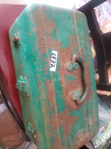 Vintage old green tackle - green,