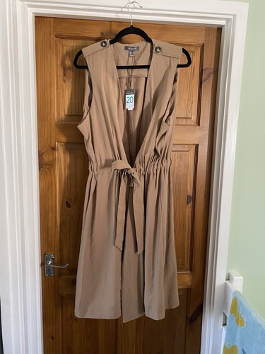 Bnwt ladies woman long - woman’s, tie
