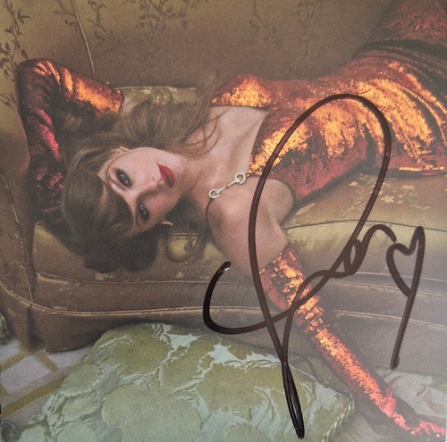 Taylor swift the life a - taylor,
