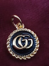 One charm  Gucci Pendant  logo