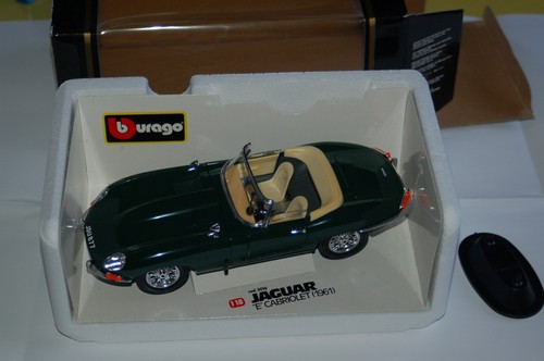 Burago jaguar type cabriolet - e,