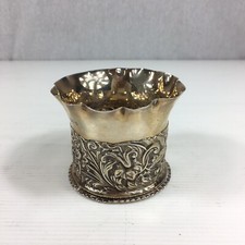 Antique 1891 William Comyns Solid Silver Embossed Birds & Foliage Vase / Beaker 