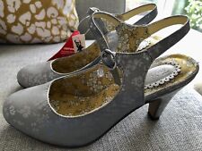 JOE BROWNS Special Day Silver Grey Satin Shoes Size 4 Crystal Charm