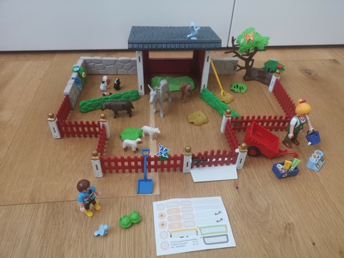 Playmobil animal care station - playmobil,
