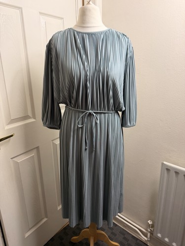 Grey pleated midi dress - grey,