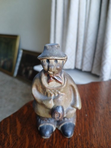 Vintage tremar pottery - vintage, farmer