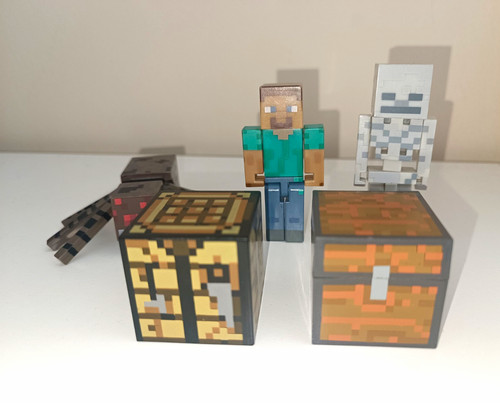 Jazwares minecraft figures - minecraft,