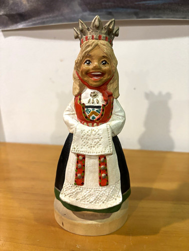 Henning hand carved painted - hand,