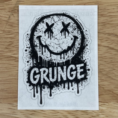 Grunge smiley face clear - smiley,