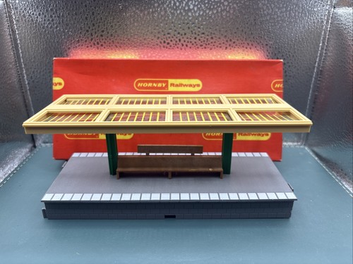 Hornby gauge r585 platform - gauge,