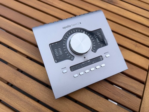 Universal audio apollo - audio, x