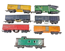 Rake Of 7 Triang Diecast OO