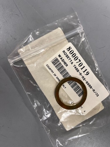New genuine ducati 999 - new,