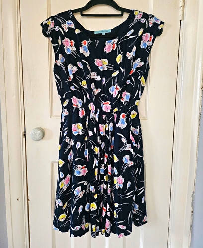 Dickins jones ladies - jones, 10