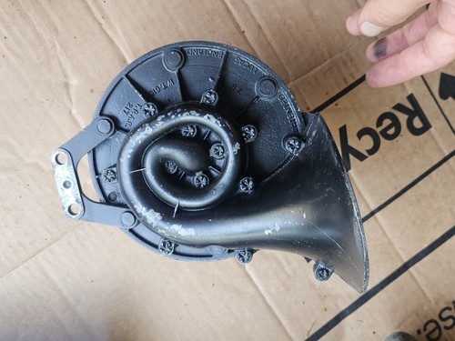 Vintage lucas large snail - large,