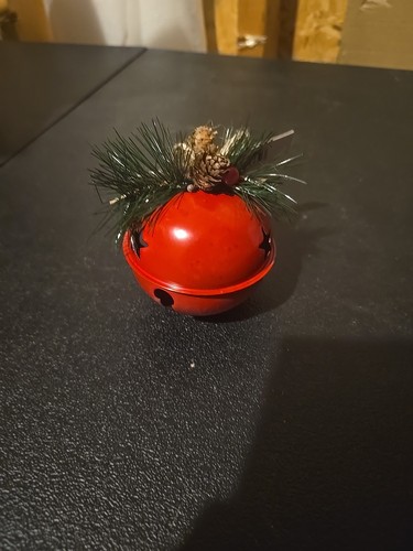 New jumbo red jingle - jumbo, 3”