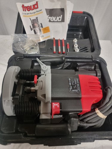 Freud ft2200vce router 240 - router,