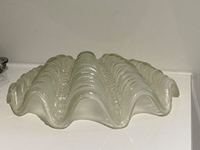 1930's Art Deco CLAM SHELL