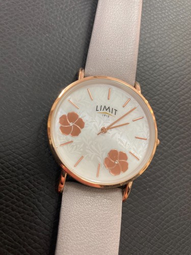 Limit womens wristwatch brand - womens,