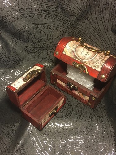Set wooden chest map - of, 2