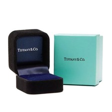 Tiffany Valvet Box in Hard Box