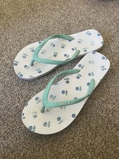 Worn flip flops size 4 
