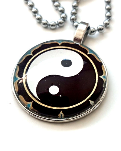 Nr016 yin yang acrylic 26mm - yang,