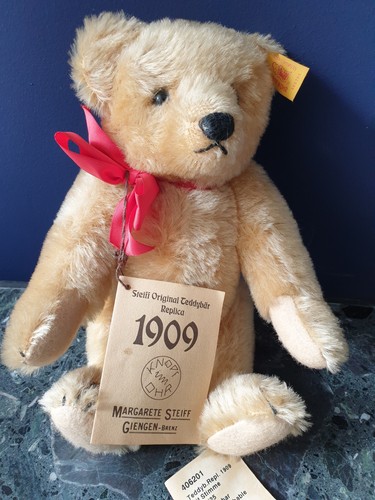 Steiff 1909 replica - replica, teddy