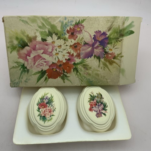 Vintage avon soap - soap, set