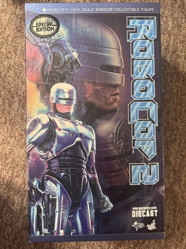 Hot toys robocop special - 2,