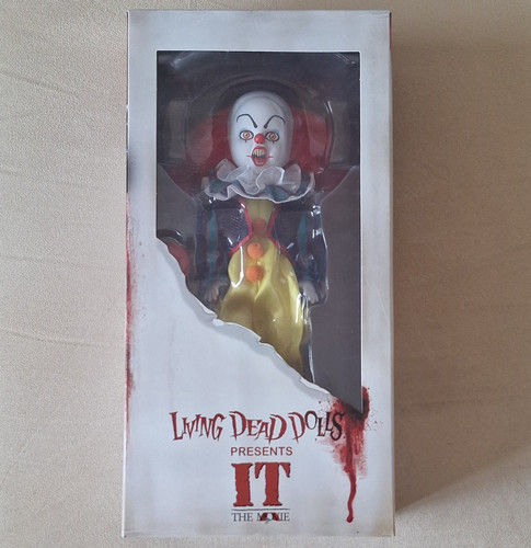 Mezco living dead dolls the - mezco,