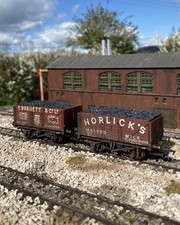 Bachmann plank wagons x2 - bachmann,