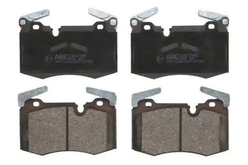 Brake pads front axle - front,