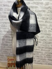 H&M Divided checked scarf wrap