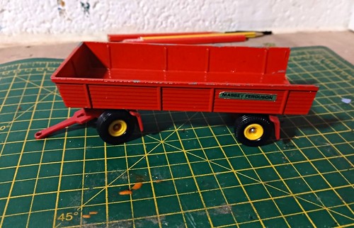 Massey ferguson - massey,