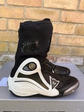 Dainese Axial Pro In Leather