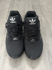 Boys black adidas torsion trainers size 3 New